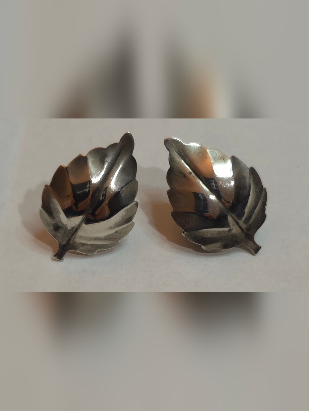 HSB VINTAGE  STERLING 925 SCREWBACK EARRINGS